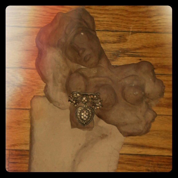 Vintage "Imperial" brooch