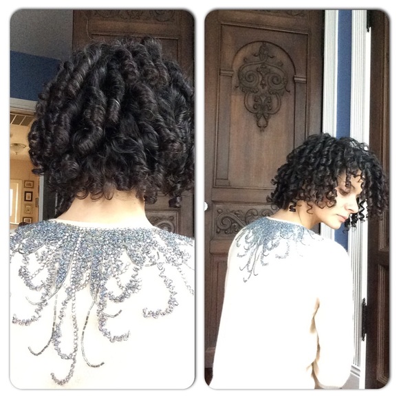 ❌Gifted!❌Cream Beaded Sweater - Picture 2 of 4