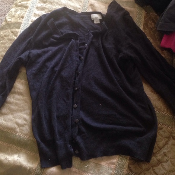 Black small cardigan/thin