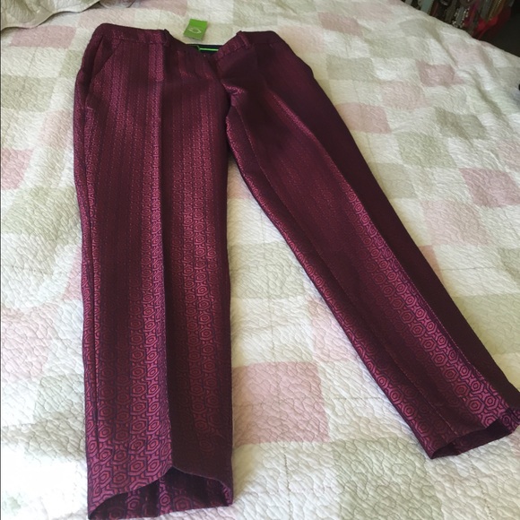 ❌SOLD❌C-Wonder red brocade pants - Picture 2 of 4