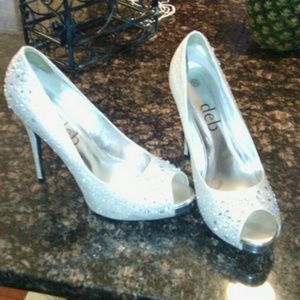 Glitzy party shoes!!