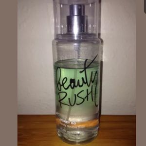 Victoria's Secret Beauty Rush Honey Do Body Spray