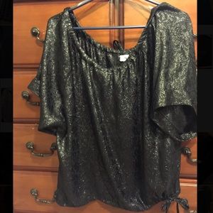 Black shimmer top