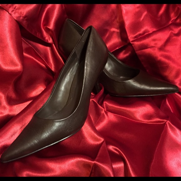 Aldos Brown Leather Heals - Picture 1 of 3