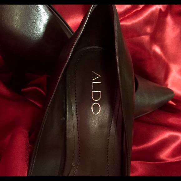 Aldos Brown Leather Heals - Picture 2 of 3