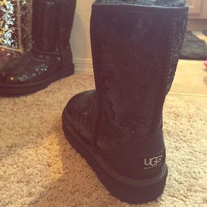 FLASH SALE TODAY ONLY!!!! Black sequin uggs new!!