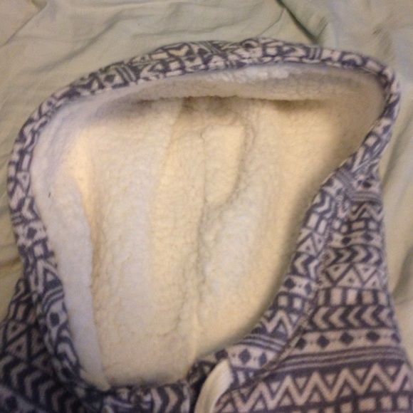 SOLD - Picture 2 of 4