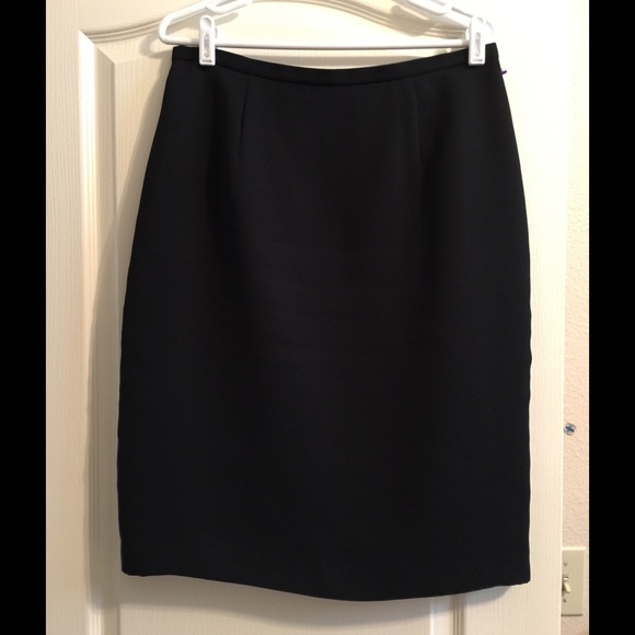 Black Meg Allen (Liz Claiborne) Pencil Skirt