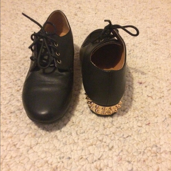 Black Spiked Shoes