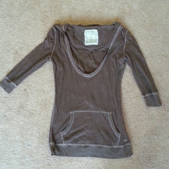 Hooded shirt