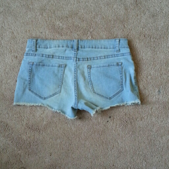 Shorts - Picture 2 of 2