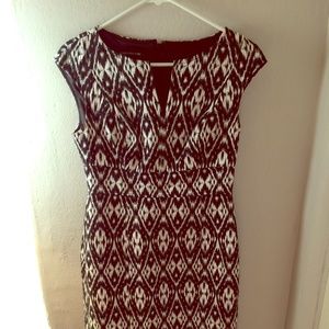 Size 4 Jones New York Shift Dress