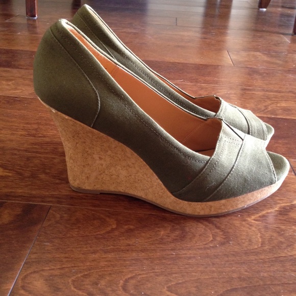 Charlotte Russe Shoes - Charlotte Russe Army green wedges
