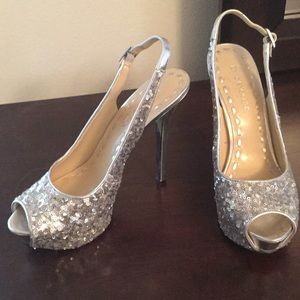 Enzo Angiolini size 6 sequin high heels