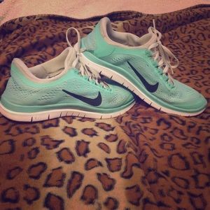 Tiffany Blue Nike Free's 3.0