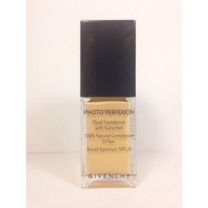 Givenchy Photo'Perfexion Fluid Foundation Shade 5