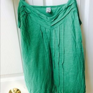 Old navy green tank