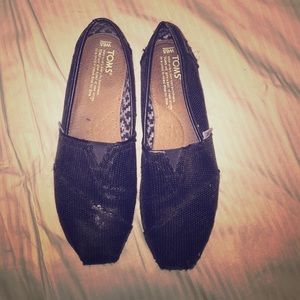 Black Sequined Toms size 6.5 in women's.
