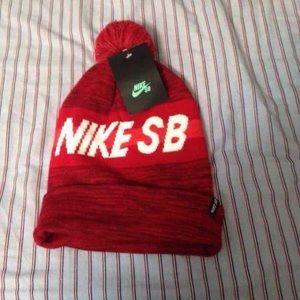 Nwt Nike sb beanie