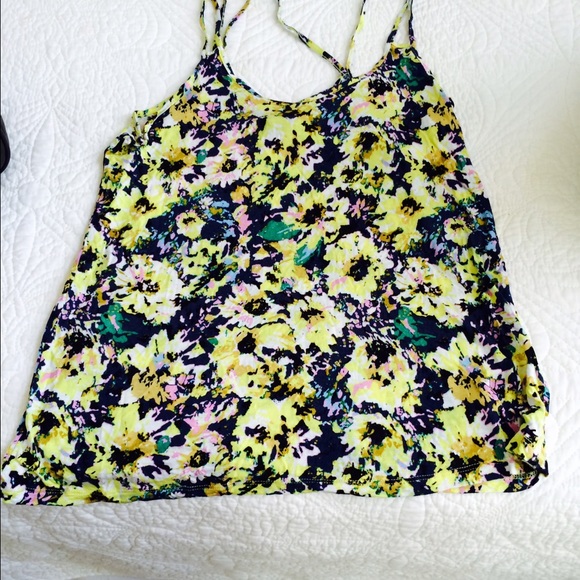 H&M floral tank