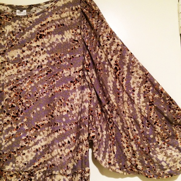 Spring Batwing Dress - Picture 2 of 2