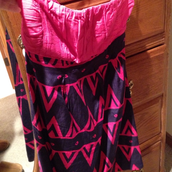 Pink and Navy strapless dress