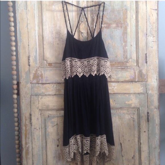 Free People - Picture 4 of 4