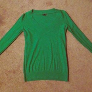 EXPRESS - Green Sweater