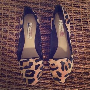 INC International Concepts leopard flats.