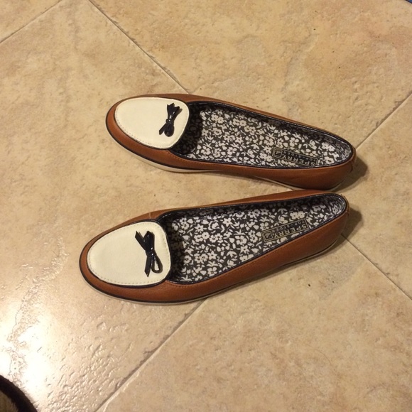 Sperry flats