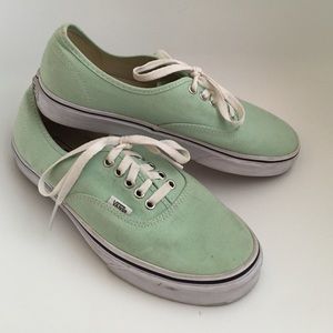 Mint Vans size 10.5