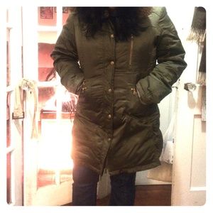 Army green green Guess coat