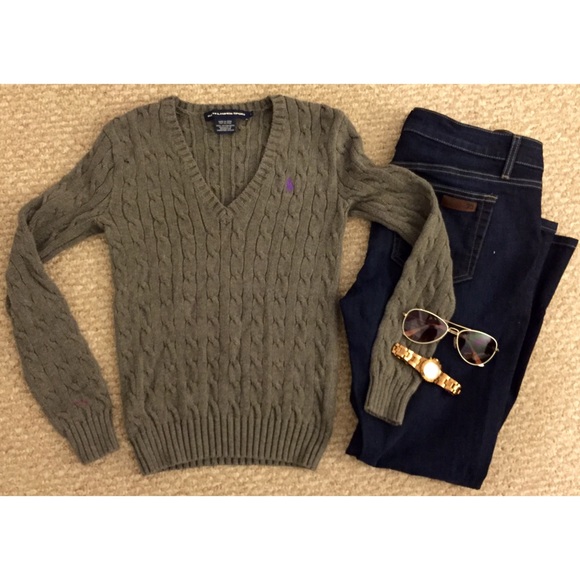 Ralph Lauren Sweaters - Ralph Lauren Polo Grey Cable Knit V-Neck Sweater