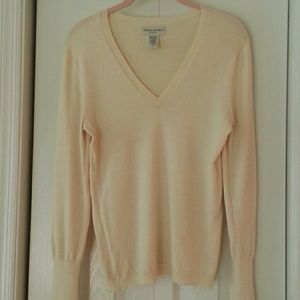 Banana  Republic silk sweater