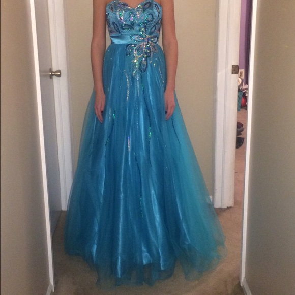 Prom Dress - Picture 1 of 1
