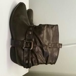 Urban Outfitters Deena & Ozzy slouch booties