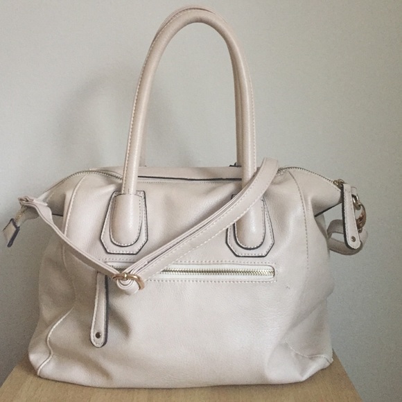 🔥PRICE DROP‼️ Justfab handbag.