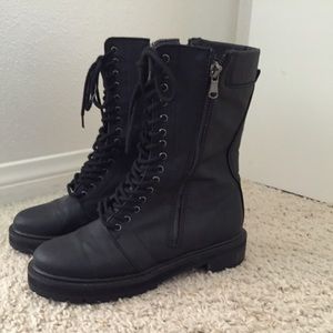 Black Style Nanda combat boots