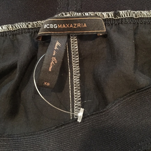 BCBG fun shorts - Picture 2 of 3