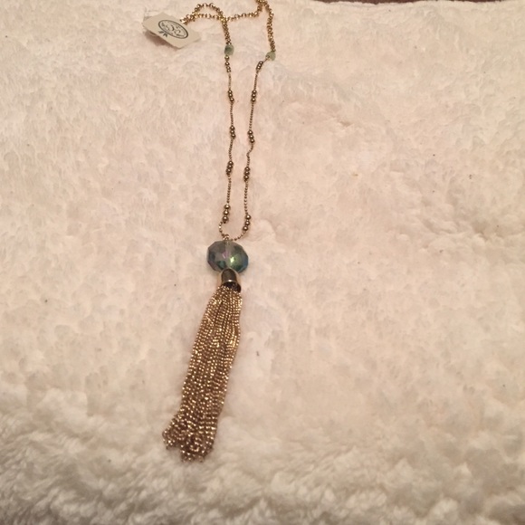 Gold tassel necklace