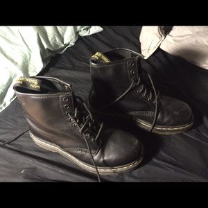classic smooth Dr. martens leather boots