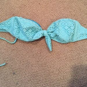 Eyelet bikini