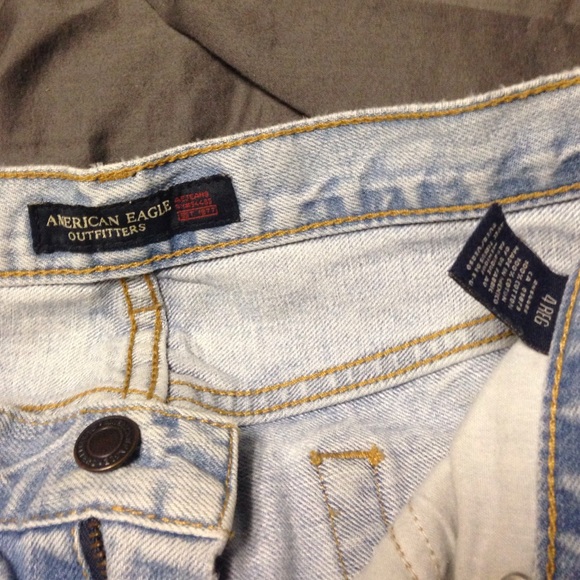 Jeans - Picture 2 of 4