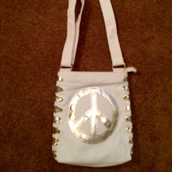 Fashion Express Handbags - Ivory and Gold Peace Sign  Bag ✌🌎 NWOT