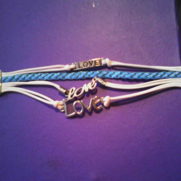 Bracelet, brand new,