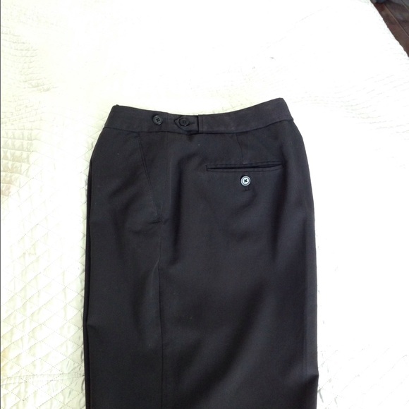 Larry levine Capri dress pants  black