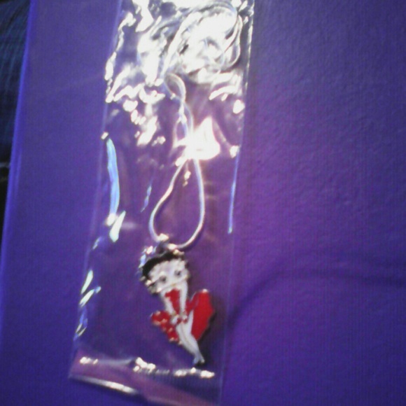 Betty Boop neckleace with a silver 925 chain 18 in