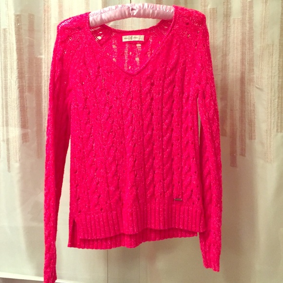 Abercrombie&Fitch pink knitted sweater