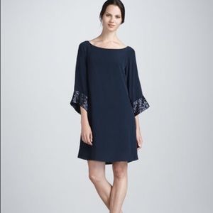 💕Elizabeth & James sequin cuff shift dress