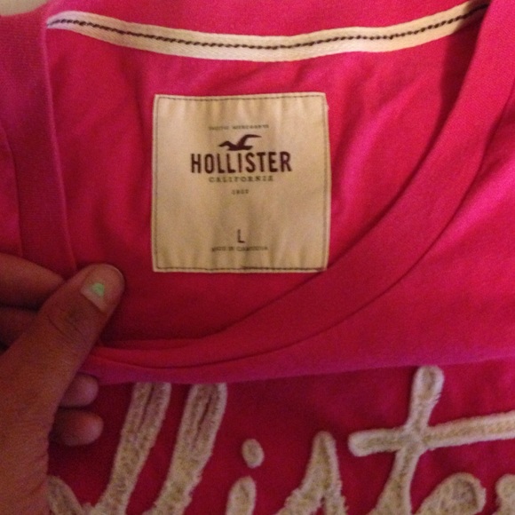 Hollister short sleeve - Picture 2 of 2